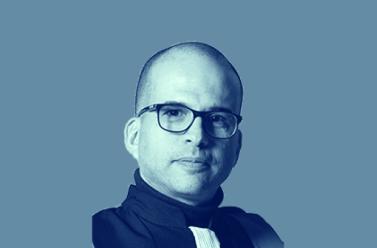 Photo Ydriss Ziane on a white background